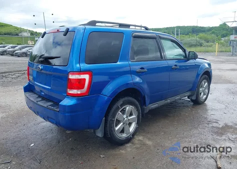 2012 Ford Escape Xlt z USA, uszkodzony, nr VIN 1FMCU9D70CKA34070